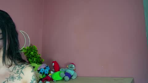 Hello im Natti online show from February 2026 01:54:01 AM