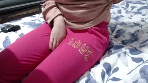 NATASHA online show from November 2025 04:09:01 PM