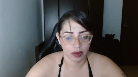 Natasha Smithe  online show from February 2025 02:14:01 AM