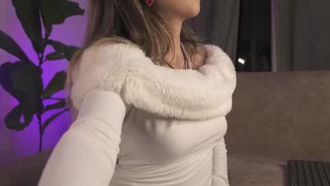 Natasha Independent model online show from February 2026 03:38:02 AM