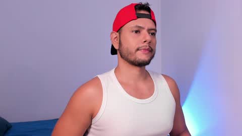 Snapshot of nate_ocean chatting on December 2024 03:10:02 AM Nate Ocean online show from December 2024 03:10:02 AM