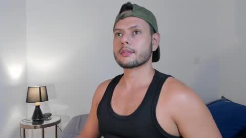 Snapshot of nate_ocean chatting on January 2025 03:20:01 AM Nate Ocean online show from January 2025 03:20:01 AM