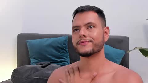 Snapshot of nate_ocean chatting on February 2025 10:31:01 PM Nate Ocean online show from February 2025 10:31:01 PM