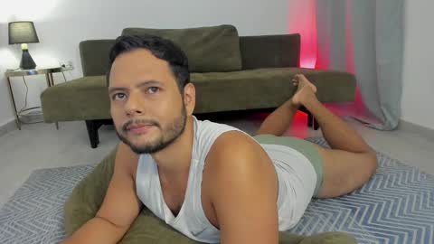 Nate Ocean online show from November 2025 02:44:02 AM