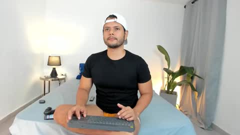 Nate Ocean online show from December 2025 02:51:02 AM