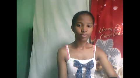 nathalie004 online show from October 2025 05:49:02 AM