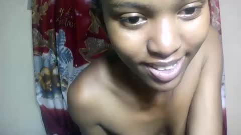 nathalie004 online show from December 2025 06:44:01 AM