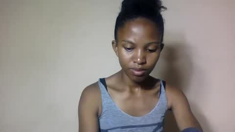 nathalie004 online show from December 2025 07:03:02 AM