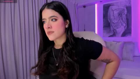 NATHALIE online show from December 2025 11:08:01 AM