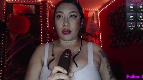 Nathalie online show from October 2025 11:24:02 PM