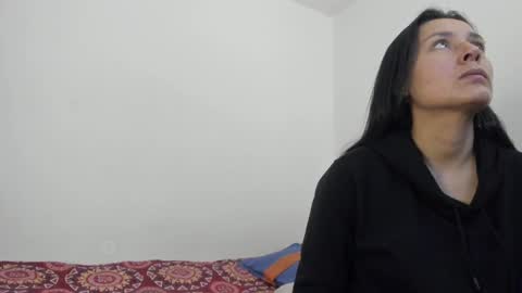 Nathaly online show from December 2024 06:40:01 PM