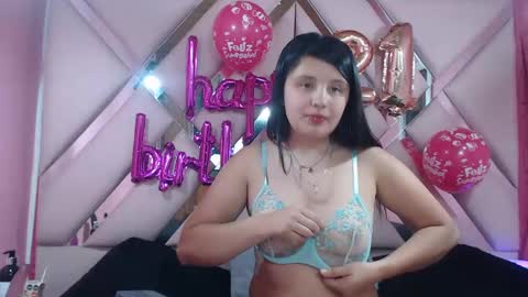 Snapshot of nathaly_sweet23 chatting on January 2025 07:17:02 AM Nathaly sweet online show from January 2025 07:17:02 AM