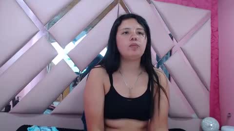 Snapshot of nathaly_sweet23 chatting on September 2025 03:21:01 AM Nathaly sweet online show from September 2025 03:21:01 AM