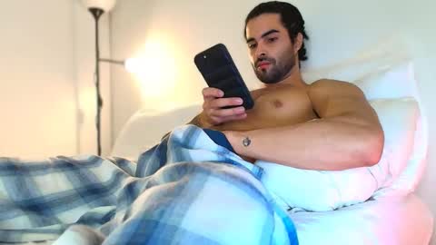 Snapshot of nathan_gael chatting on January 2026 10:15:01 PM Nathaniel online show from January 2026 10:15:01 PM