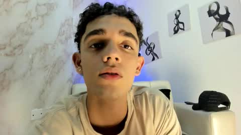 Snapshot of nathan_shimmer chatting on November 2025 01:00:01 PM nathan_shimmer online show from November 2025 01:00:01 PM