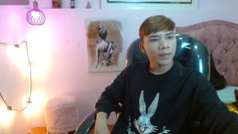 nathanclay online show from November 2025 03:27:02 AM