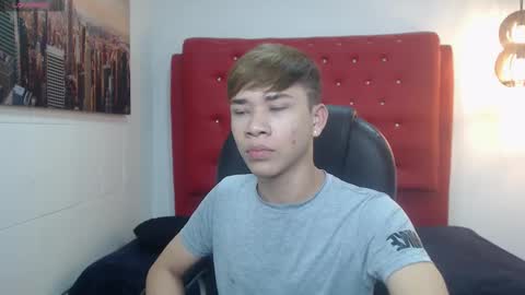 nathanclay online show from November 2025 04:22:01 AM