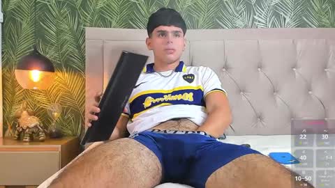 Snapshot of nathaniel_park chatting on December 2024 07:35:02 AM Nathaniel Park online show from December 2024 07:35:02 AM
