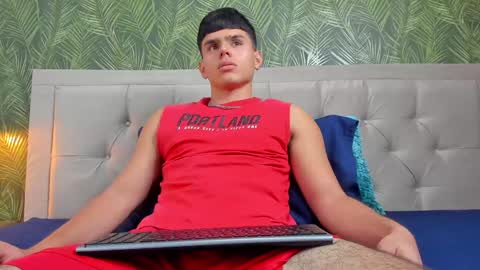 Snapshot of nathaniel_park chatting on January 2025 12:06:02 AM Nathaniel Park online show from January 2025 12:06:02 AM