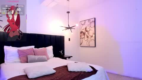 nattashaa online show from November 2025 11:43:02 AM