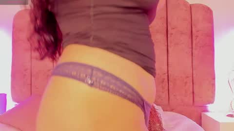 Naty online show from April 2026 11:45:02 AM