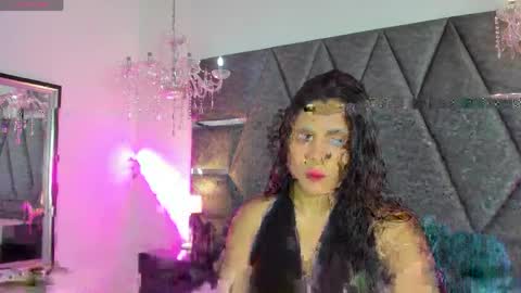 Naty online show from May 2026 11:39:02 AM