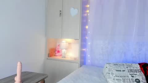 NATALIA online show from November 2025 04:14:02 AM