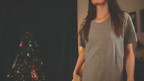 Ella online show from January 2026 03:06:01 PM