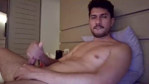 Snapshot of natural_dan chatting on December 2024 02:24:01 AM natural_dan online show from December 2024 02:24:01 AM