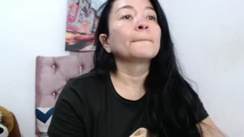 Snapshot of naturally_mature chatting on May 2026 06:55:02 AM Sammy online show from May 2026 06:55:02 AM