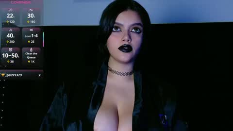 Gwen  online show from November 2025 07:04:02 PM