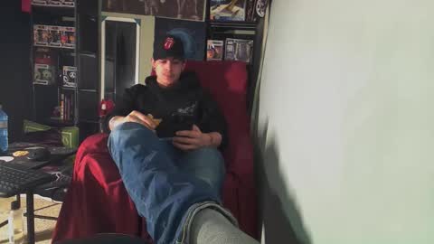 Snapshot of naturesbest951 chatting on May 2026 01:33:01 AM NATURESBEST online show from May 2026 01:33:01 AM
