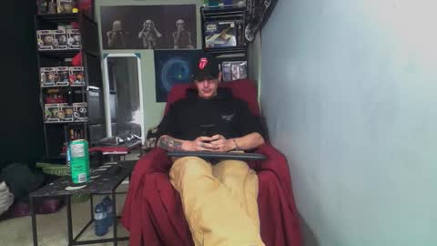 Snapshot of naturesbest951 chatting on May 2026 11:46:01 PM NATURESBEST online show from May 2026 11:46:01 PM