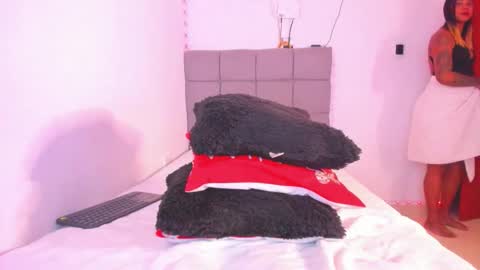 NATY COXX online show from December 2025 04:28:02 AM