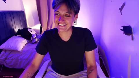 Fernanda online show from November 2025 01:33:01 AM