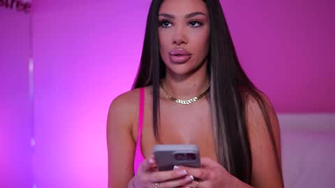 Naty online show from February 2025 04:28:02 AM