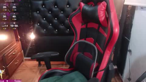 Sofia  IG Natykors08 online show from October 2025 10:17:02 PM