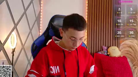 Christopher  Chris online show from September 2025 12:16:01 PM