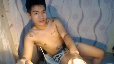 Snapshot of naughty_angelo chatting on May 2026 06:04:01 PM naughty_angelo online show from May 2026 06:04:01 PM