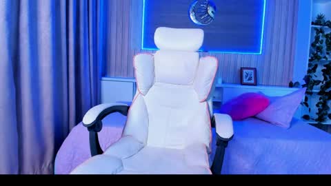 Kattie  online show from May 2026 03:34:01 AM