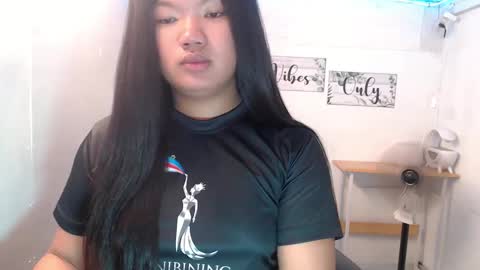 KATE online show from March 2025 06:12:01 PM