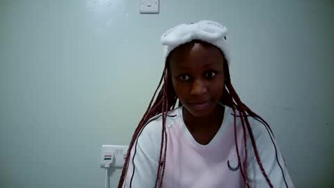 Snapshot of naughty_kesh chatting on March 2026 09:33:02 AM kesh online show from March 2026 09:33:02 AM