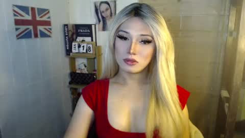 Snapshot of naughty_kim20 chatting on January 2025 02:54:01 AM alexa online show from January 2025 02:54:01 AM