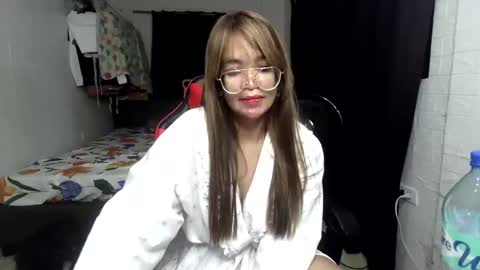 Snapshot of naughty_mariaxx chatting on December 2024 03:33:02 PM Maria online show from December 2024 03:33:02 PM