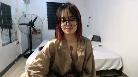 Snapshot of naughty_mariaxx chatting on June 2026 10:47:02 AM Maria online show from June 2026 10:47:02 AM
