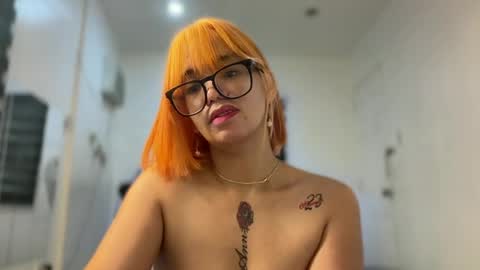 Snapshot of naughty_mariaxx chatting on August 2026 05:28:02 AM Maria online show from August 2026 05:28:02 AM