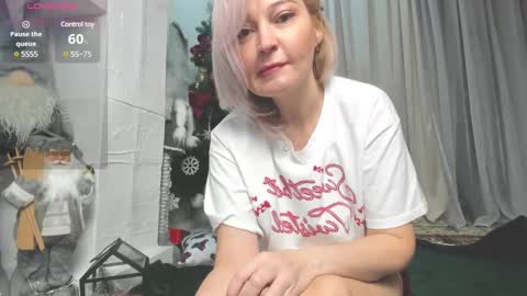 Milena  online show from January 2025 02:51:01 PM