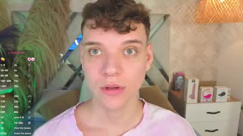 Noah online show from October 2025 04:21:01 AM