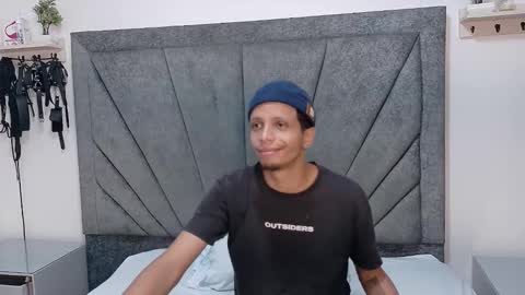 naughtyfusion_os online show from January 2026 12:54:02 PM