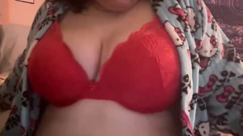 Snapshot of naughtygirl637100 chatting on November 2025 01:33:02 PM Naughty Girl online show from November 2025 01:33:02 PM